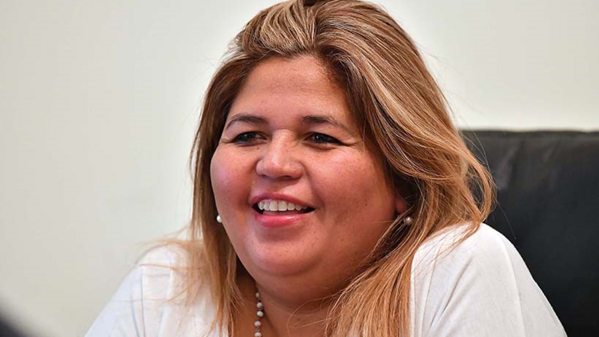 Dictan el arresto domiciliario de manera "excepcional" para la ex ministra Huichaqueo