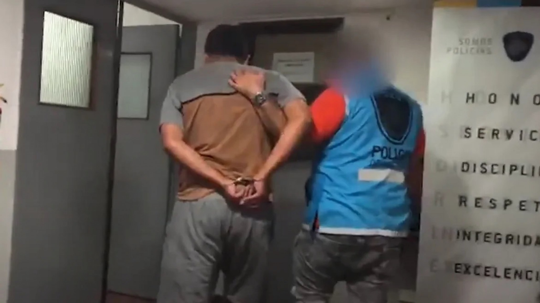 Capturan a un hombre acusado de abusar de su nieta por 8 años