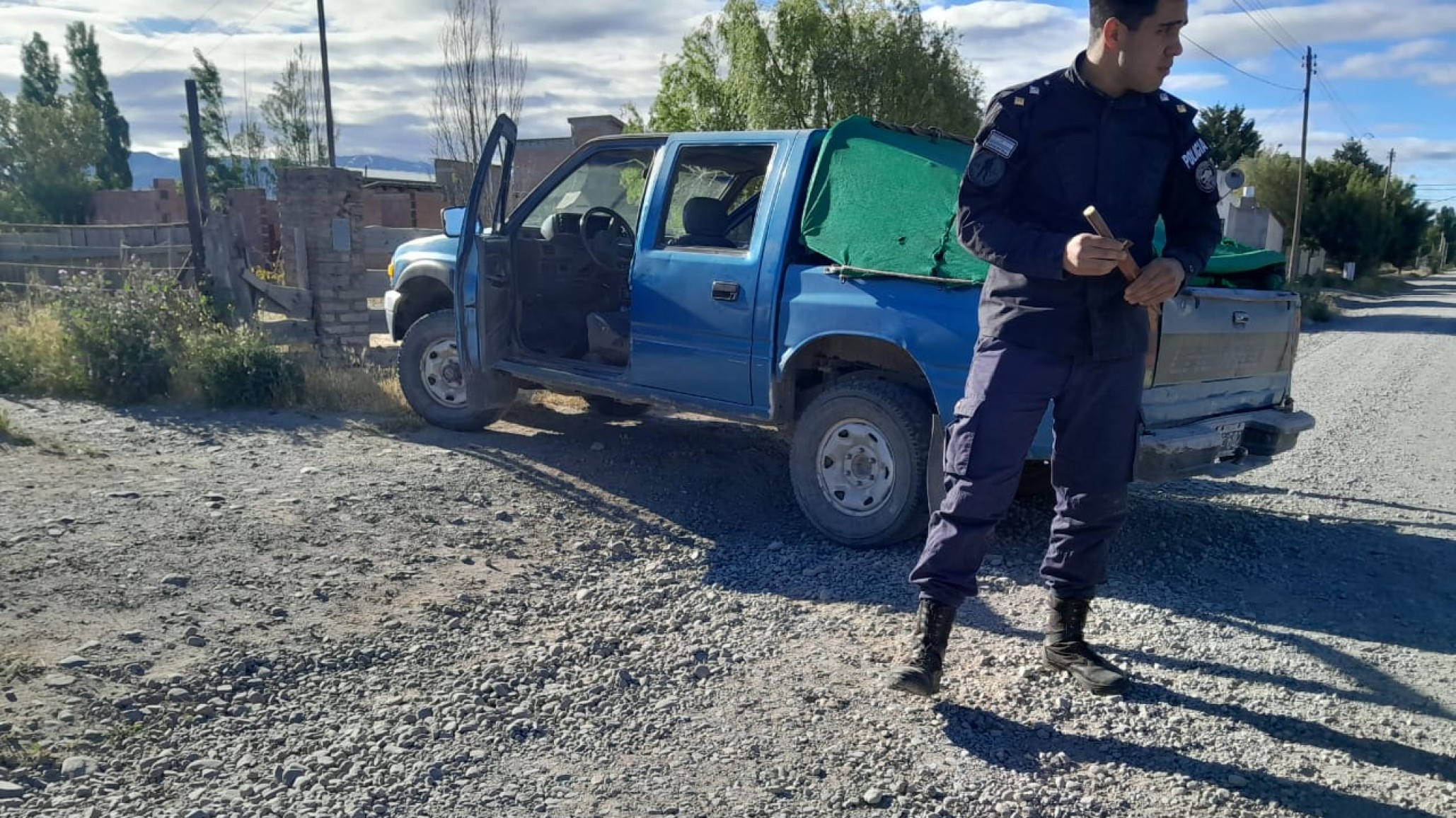 Persecución en Trevelin: Se negó al alcotest e intentó agredir a la policía