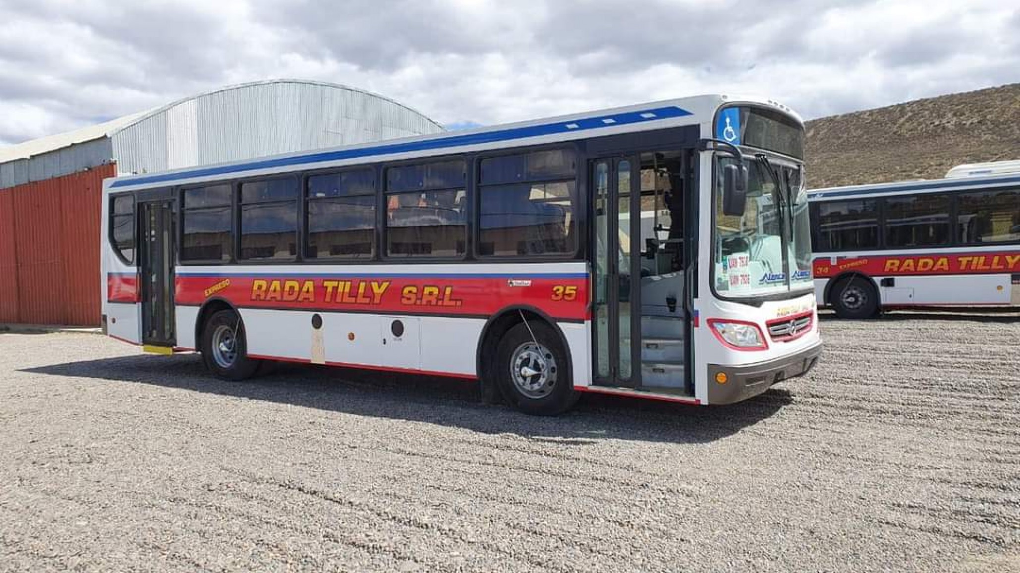 Choferes de "Expreso Rada Tilly" de paro: se deben haberes