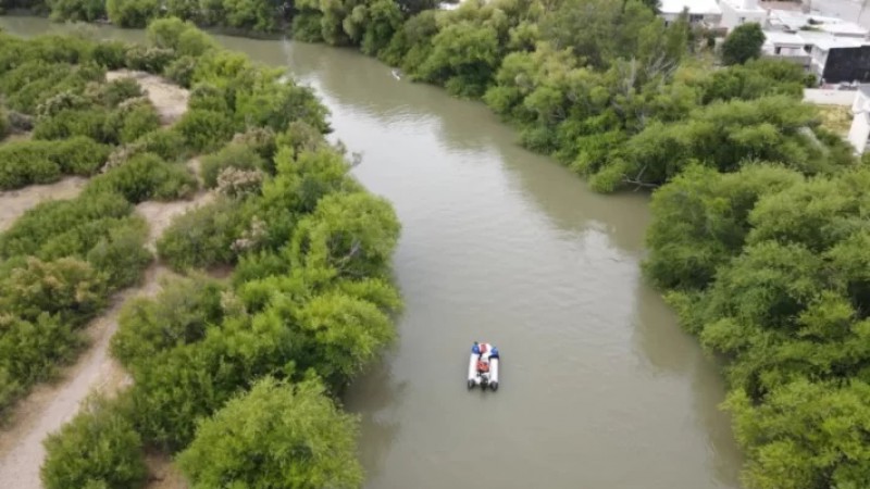 La búsqueda del niño de 13 años desaparecido en el Río Chubut continúa