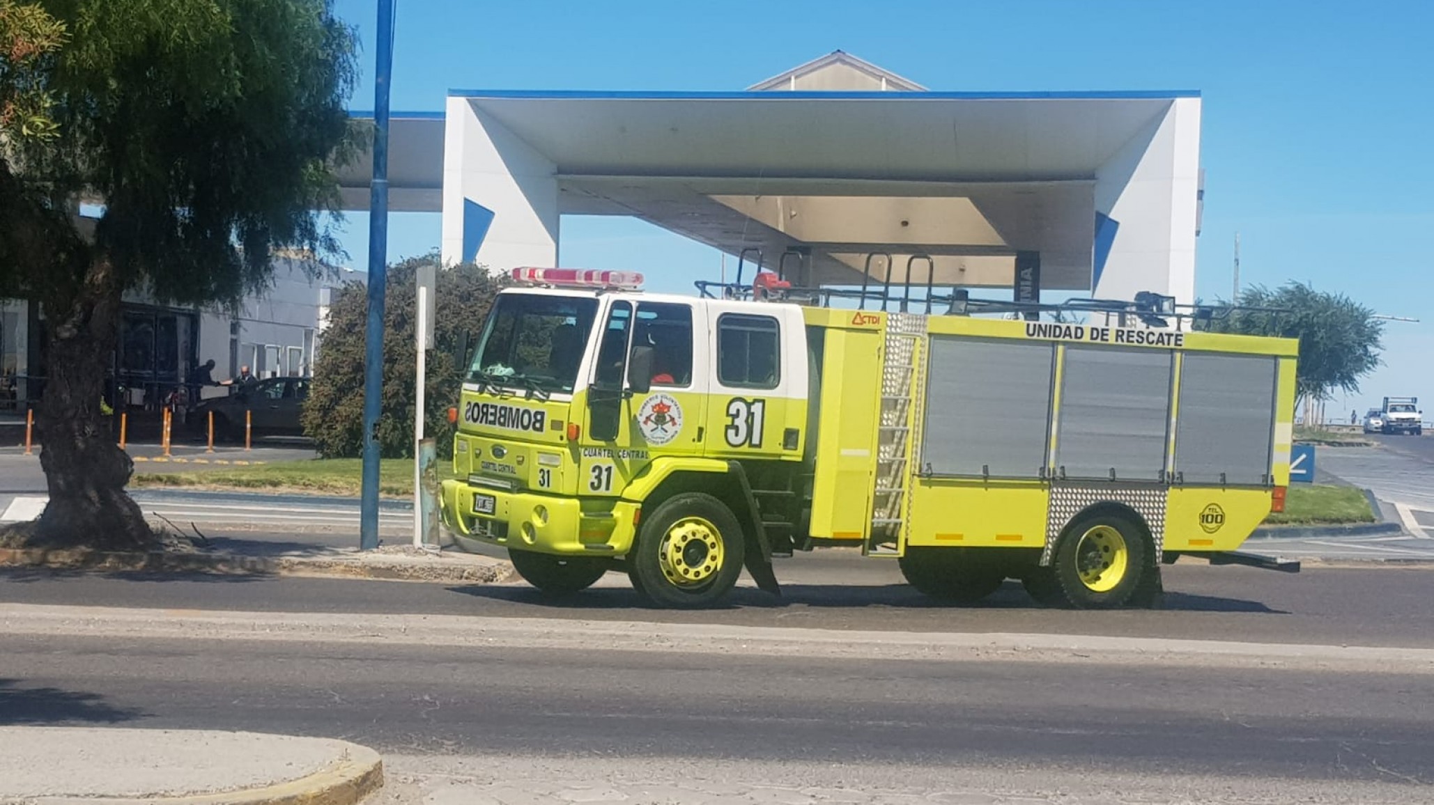 AHORA: Dos personas perdieron la vida en una colisión en Cañadón Ferrarys