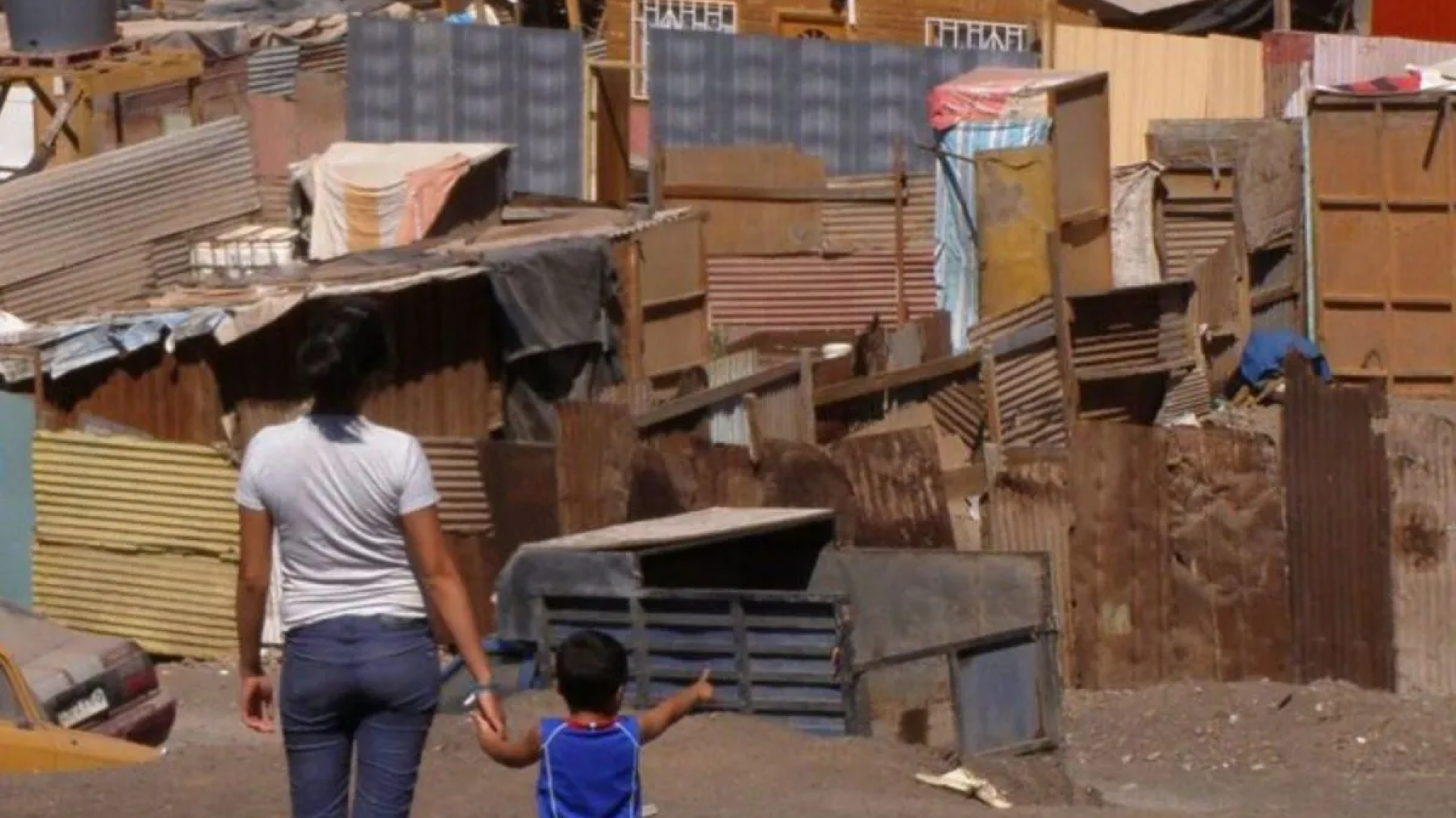 Argentina suma un millón de personas en condición de pobreza por mes