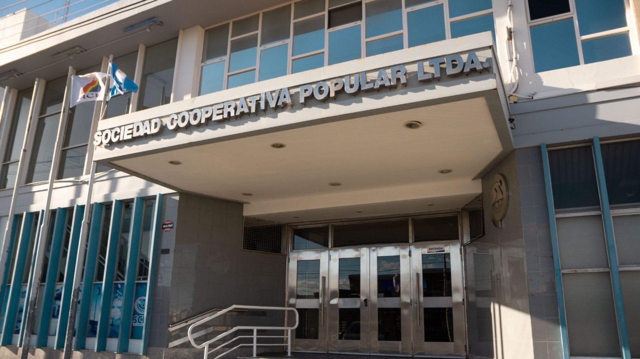 La SCPL anunció horario reducido de atención para este viernes