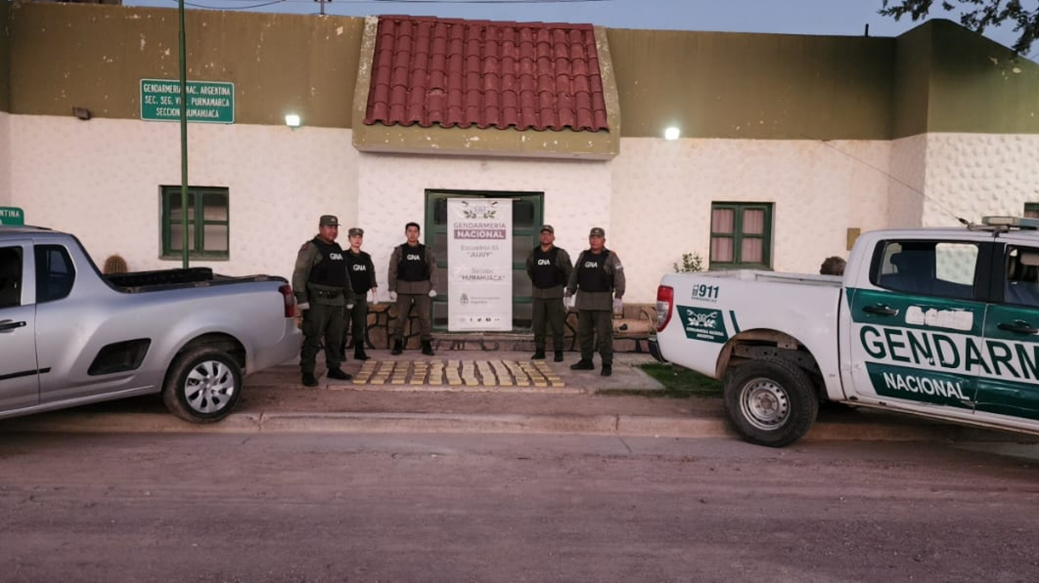 Padre e hijo detenidos con 75 kilos de cocaína