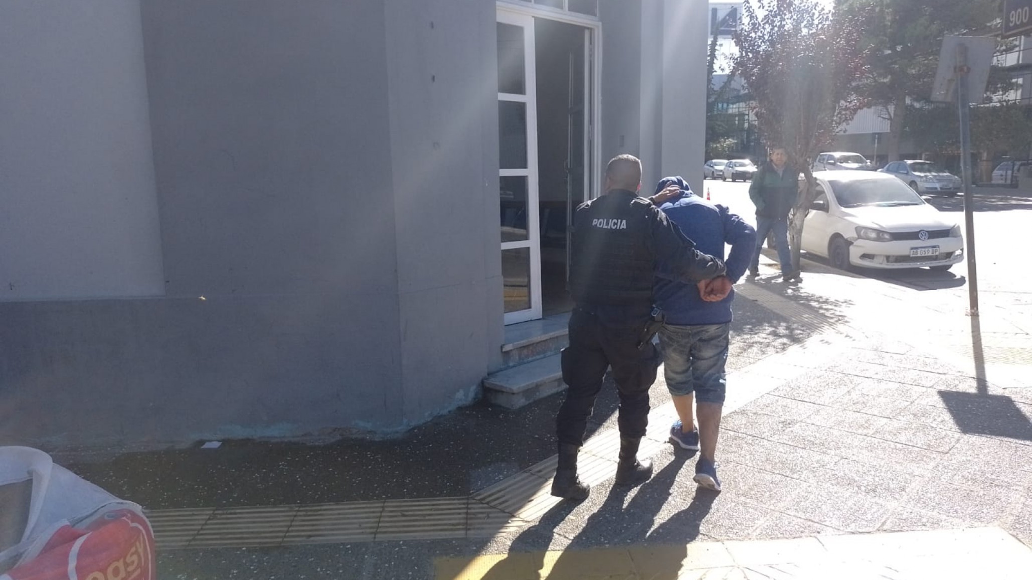 Detuvieron a individuo con arma blanca durante un control policial