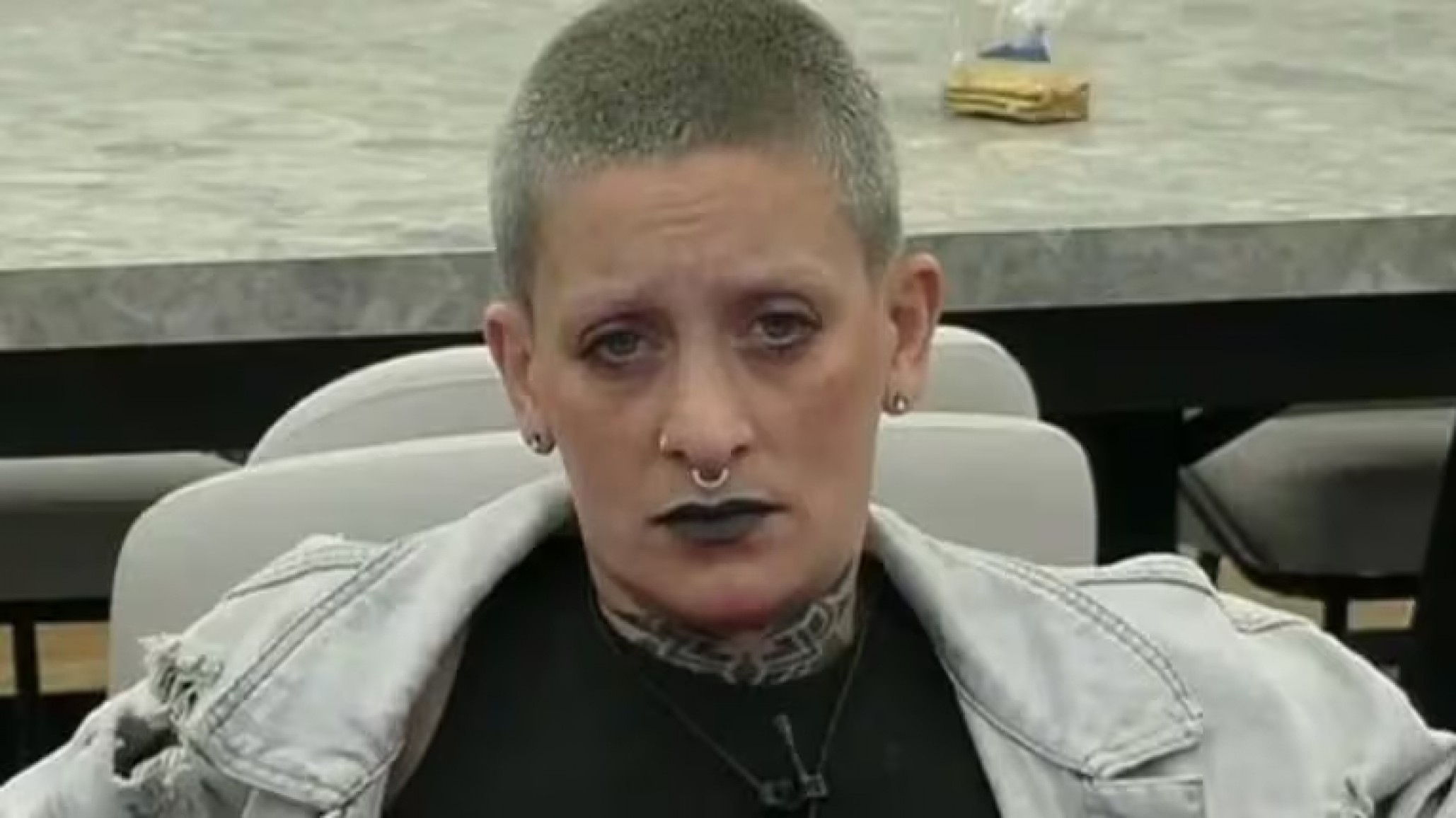 Furia sale de la casa de Gran Hermano por motivos de salud