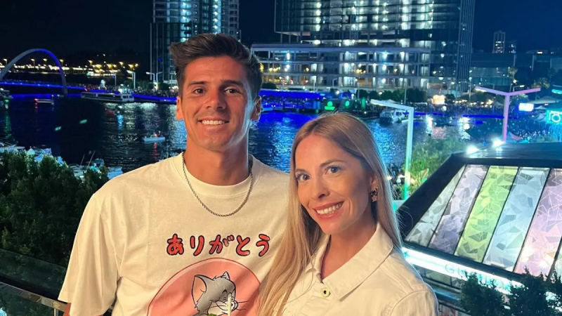 Federico Coria sufrió un robo junto a su pareja en el aeropuerto de Barcelona