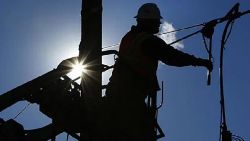 Corte imprevisto de luz afecta a varios barrios de Comodoro
