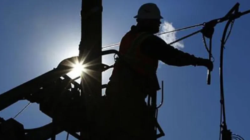 Corte imprevisto de energía afecta a numerosos barrios de Comodoro