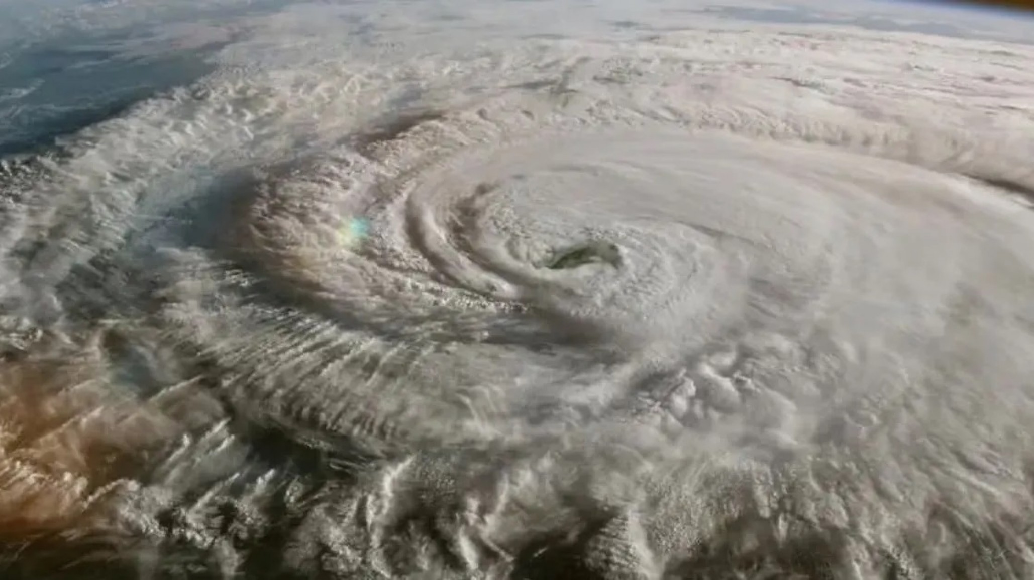 Alerta meteorológica en algunas provincias de la Argentina: Ciclogénesis llega con fuertes lluvias