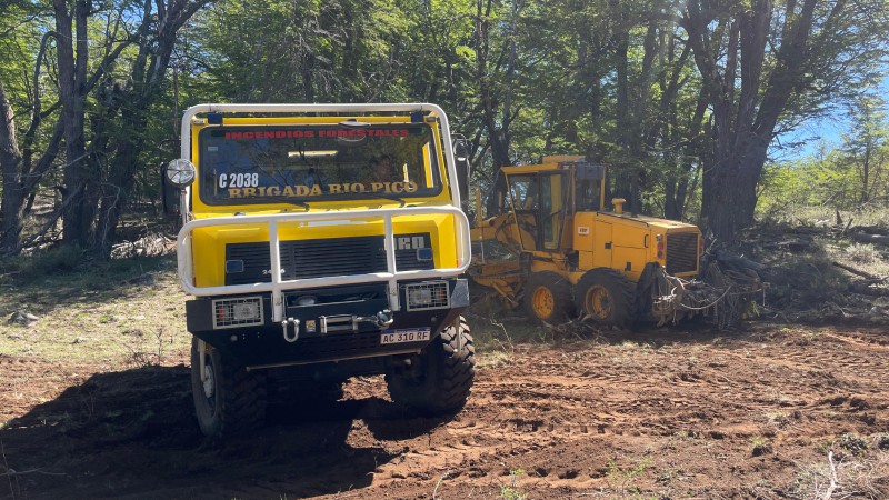 Incendio en Río Pico: "El fuego quemó 3 mil hectáreas, pero no hubo casas afectadas", informó el intendente Diego Pérez