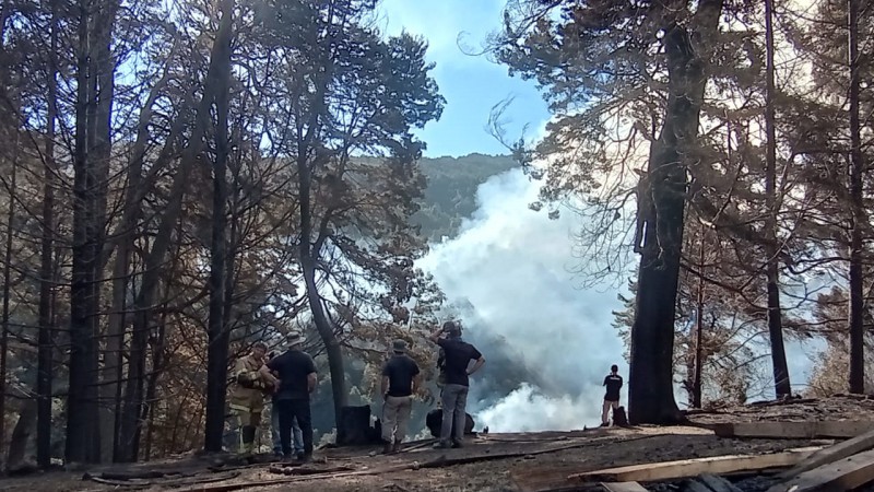Fabián Alaniz, enfermero de Comodoro asistió en Mallín Ahogado: "Si uno no está acá, no puede imaginarse la dimensión del daño y el dolor"
