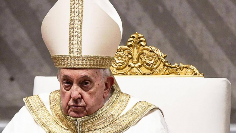 Confirman que el Papa Francisco tiene una infección en el tracto respiratorio