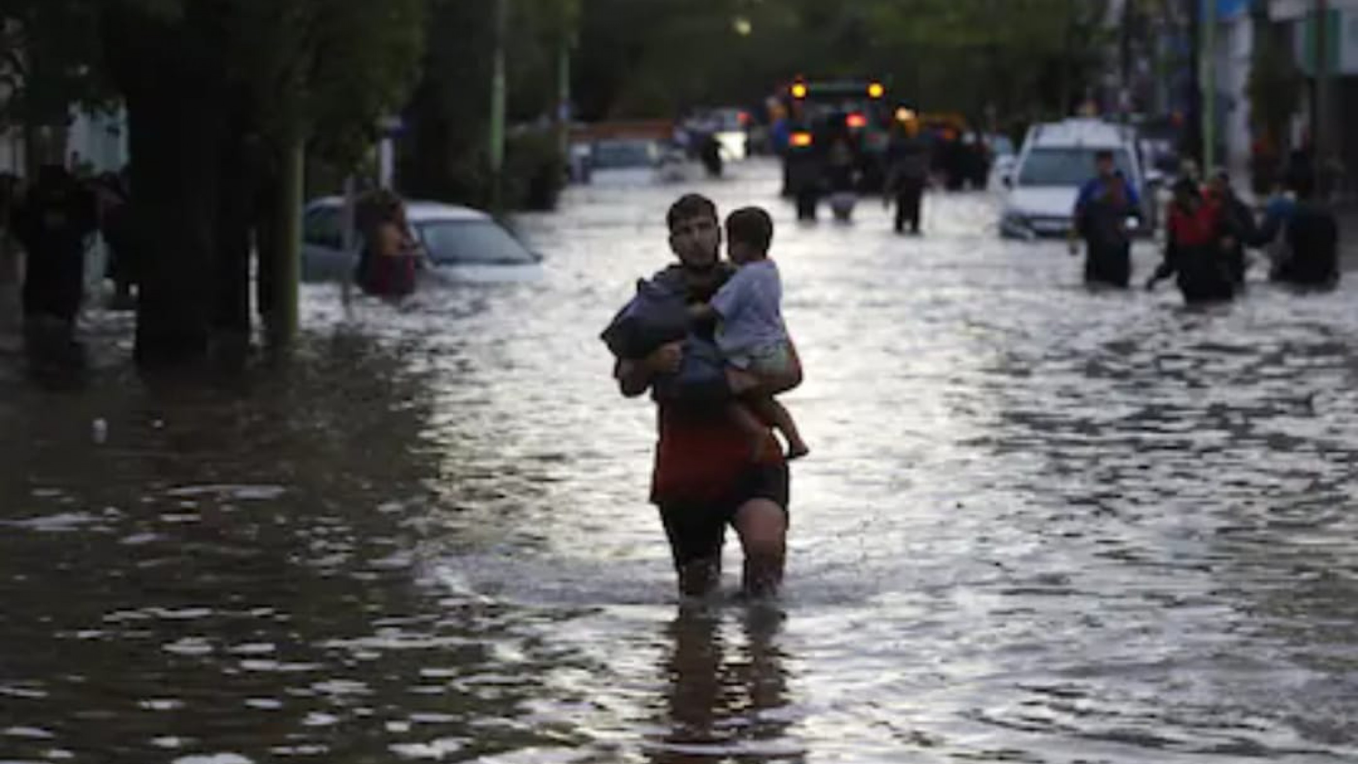 El Gobierno decretó tres días de duelo por las víctimas del temporal en Bahía Blanca