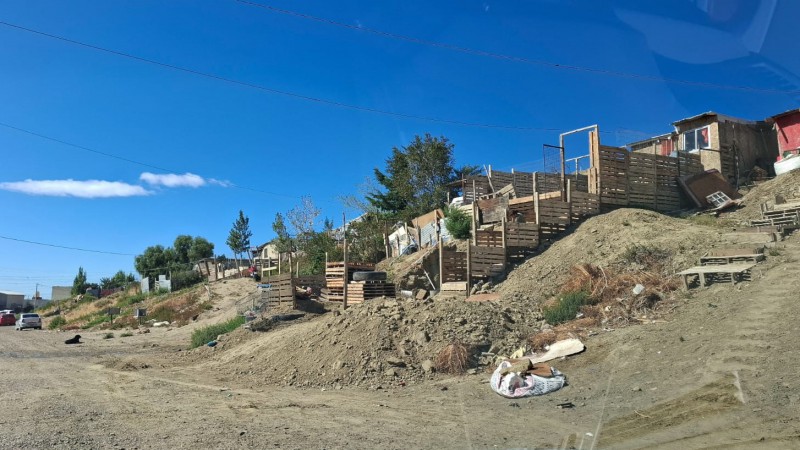 Piden la reubicación de 25 familias de Stella Maris que no tienen ningún servicio