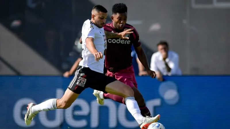 River y empató sin goles ante Deportivo Riestra