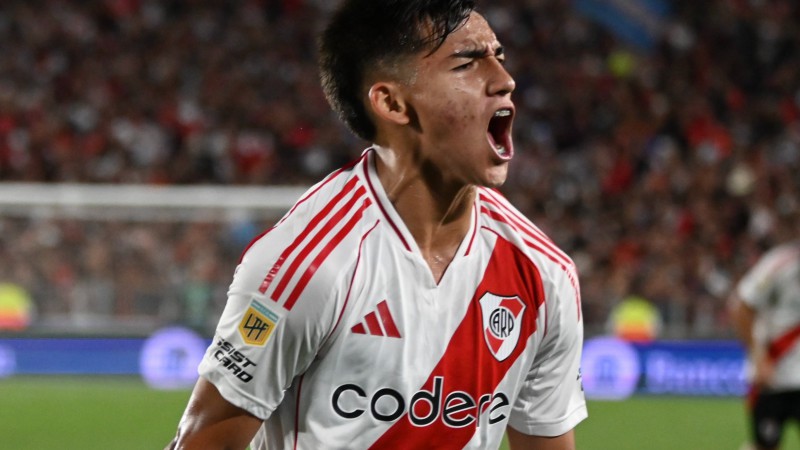 El comodorense Ian Subiabre marcó su primer gol en River Plate