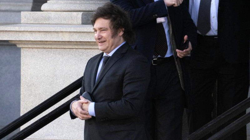 Presentan en Ushuaia un proyecto para declarar persona no grata a Javier Milei