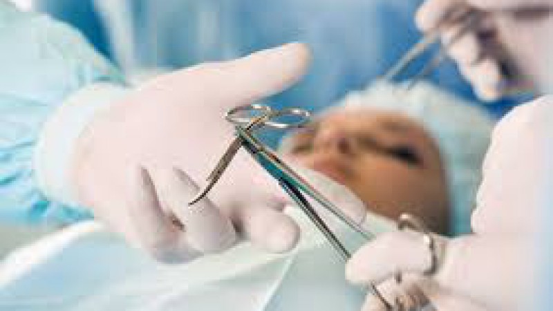 Una adolescente de Comodoro necesita ayuda para una compleja cirugía en Buenos Aires