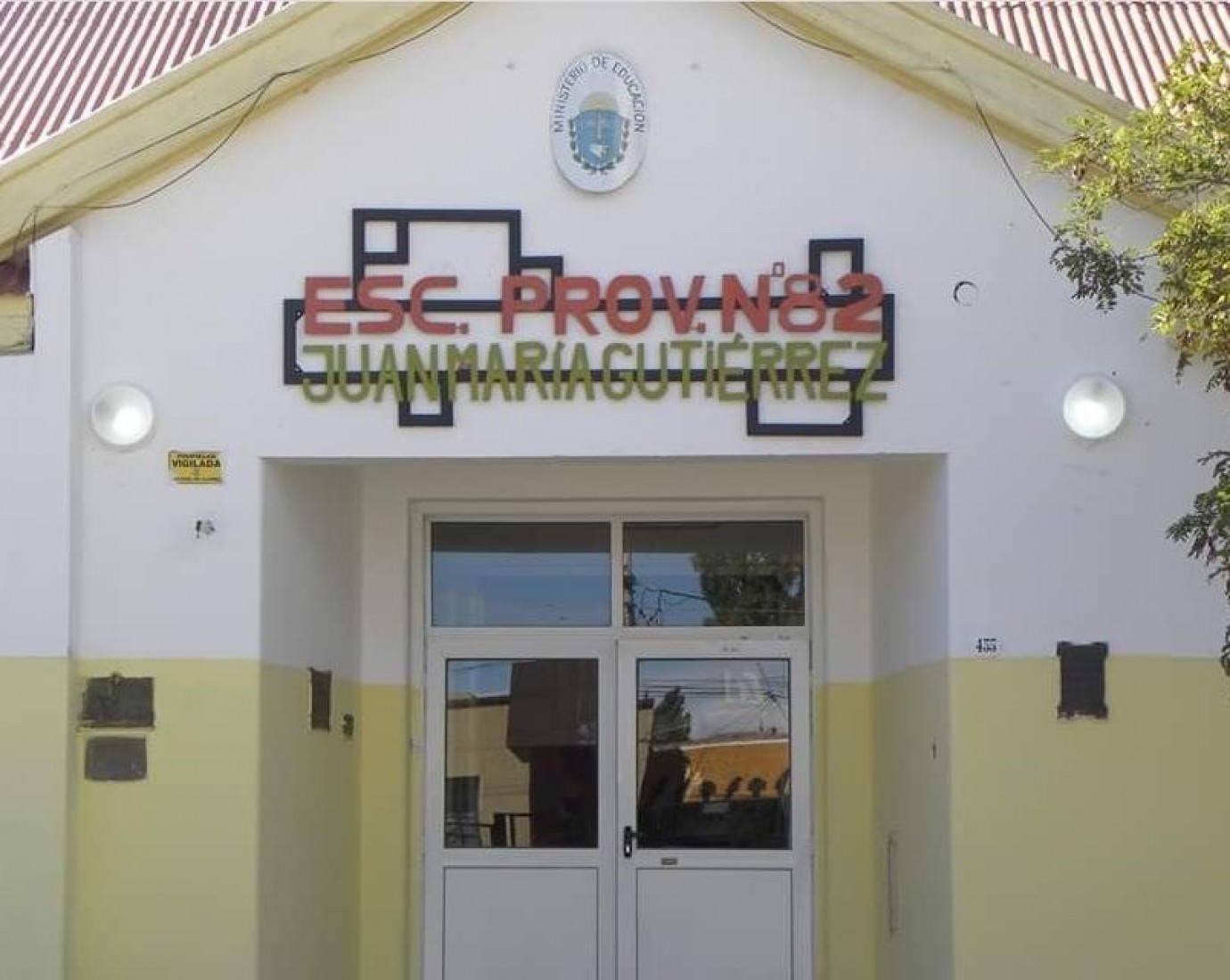 Una alumna de Sarmiento publicó un desagarrador posteo por sufrir bullying