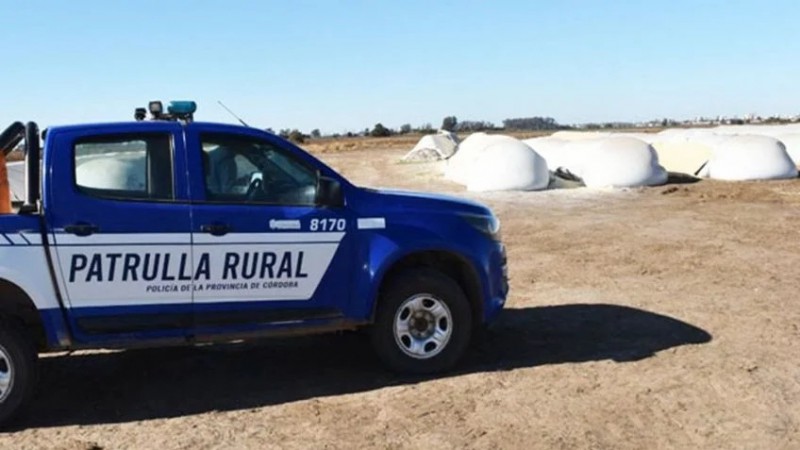 Fatal accidente en Tío Pujio: Un joven de 23 años murió atrapado por una embolsadora