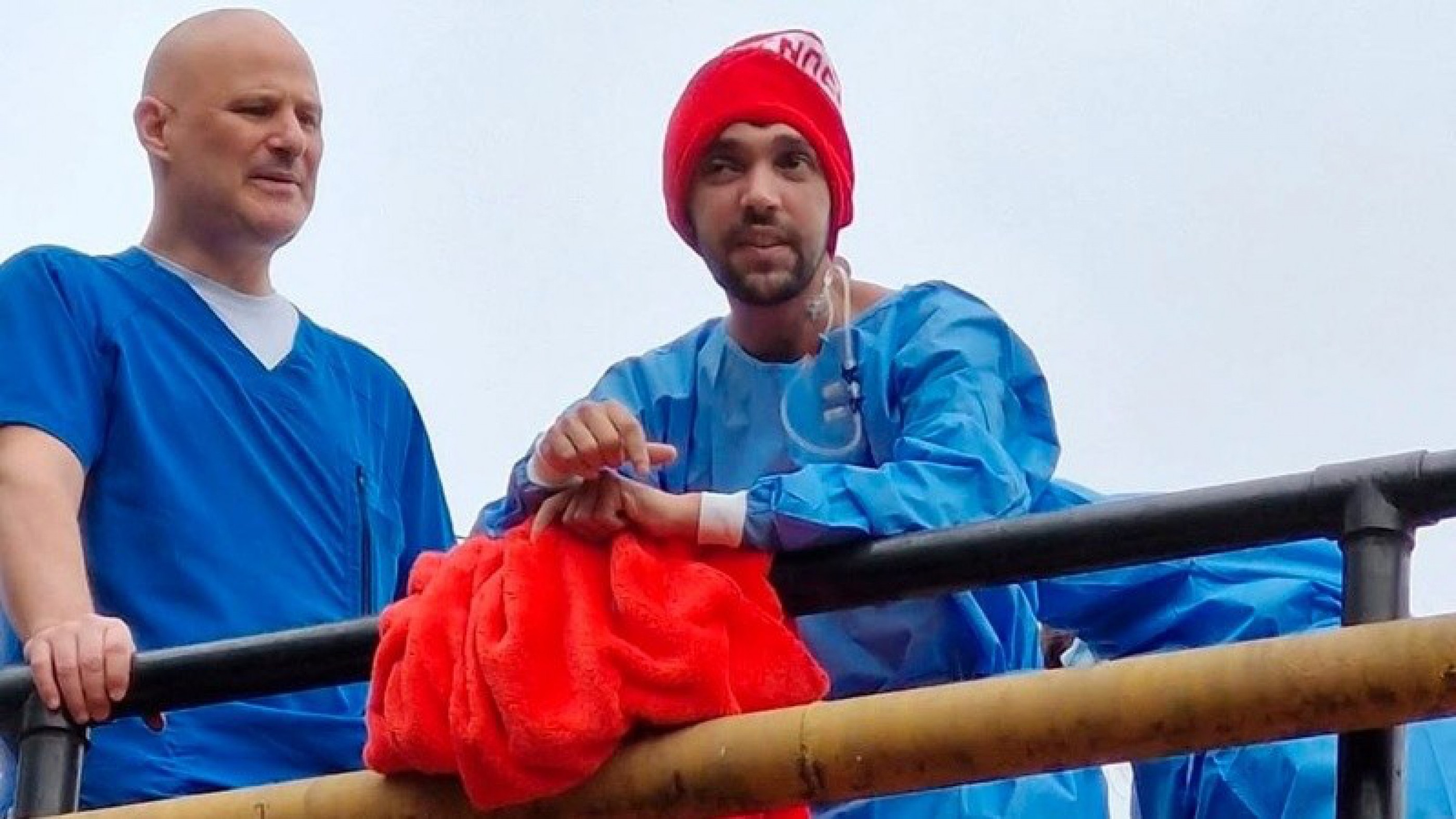 Reapareció Pablo Grillo: el fotógrafo herido en la marcha de jubilados volvió a asomarse tras 55 días en terapia