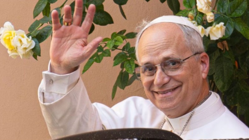 El papa León XIV pidió a los líderes mundiales que negocien la paz: "La guerra nunca es inevitable"