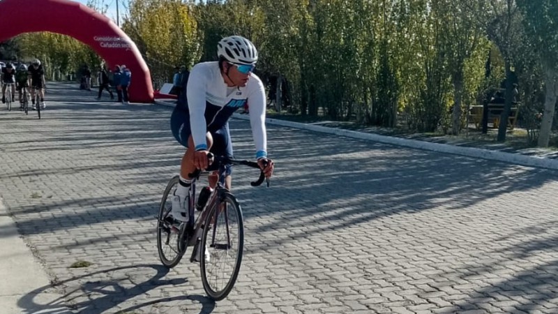 Thomas Bustamante finalmente competirá a nivel profesional en ciclismo de ruta