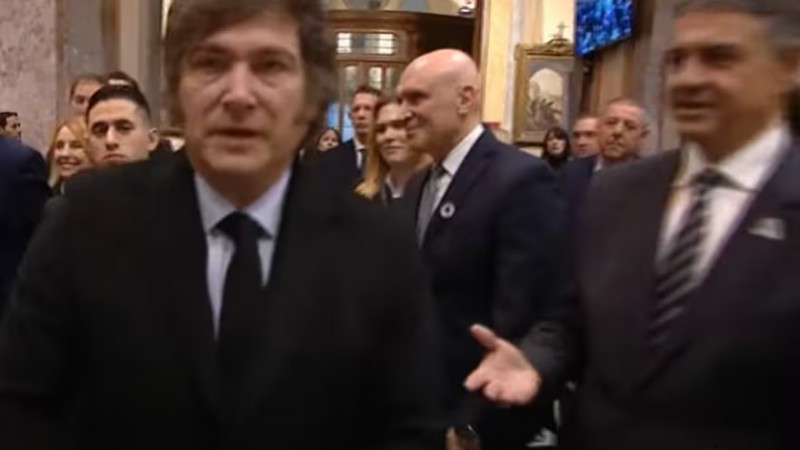 Milei evitó saludar a Jorge Macri y Villarruel en el Tedeum por el 25 de Mayo