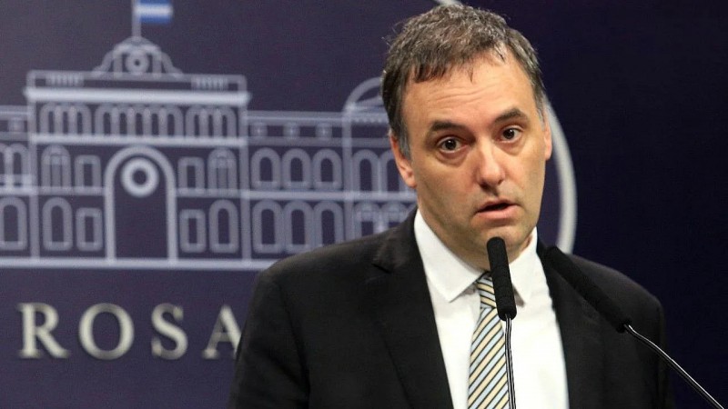 El Gobierno eliminó el asueto por el Día del Empleado Público