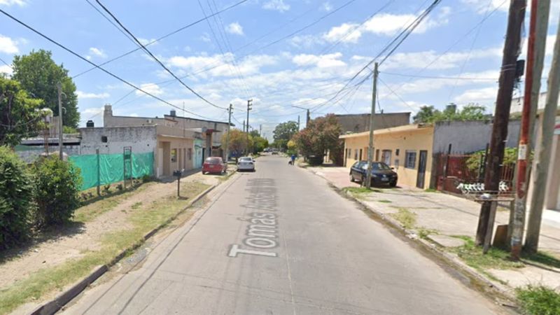 Un jubilado murió tras enfrentarse a tiros con la policía en un allanamiento
