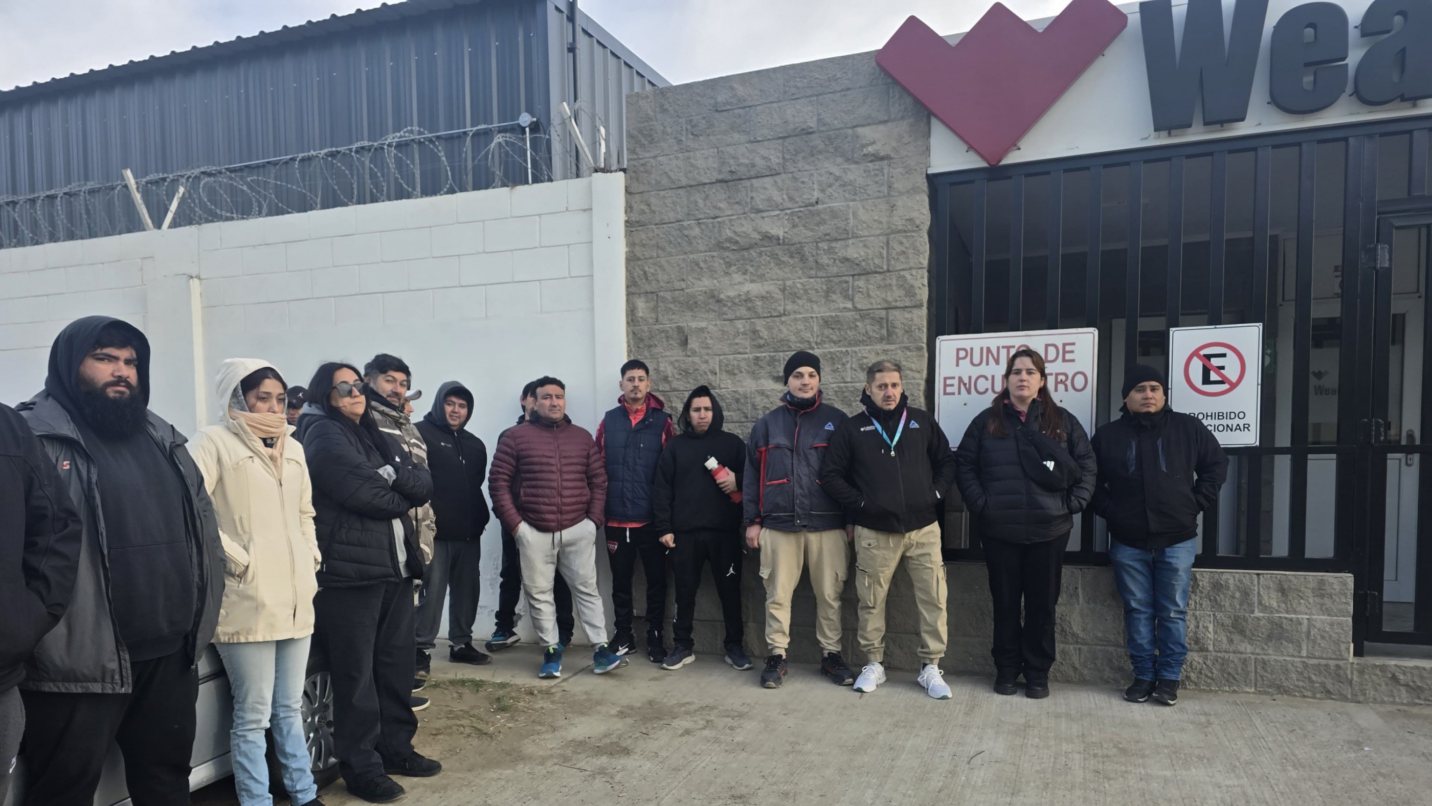 "Nos deben mayo, junio y el aguinaldo": 21 familias reclaman sueldos a la empresa Anaris SRL