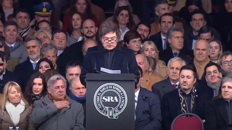 Javier Milei calificó de "genocidio" las leyes aprobadas en el Senado sobre jubilaciones y discapacidad