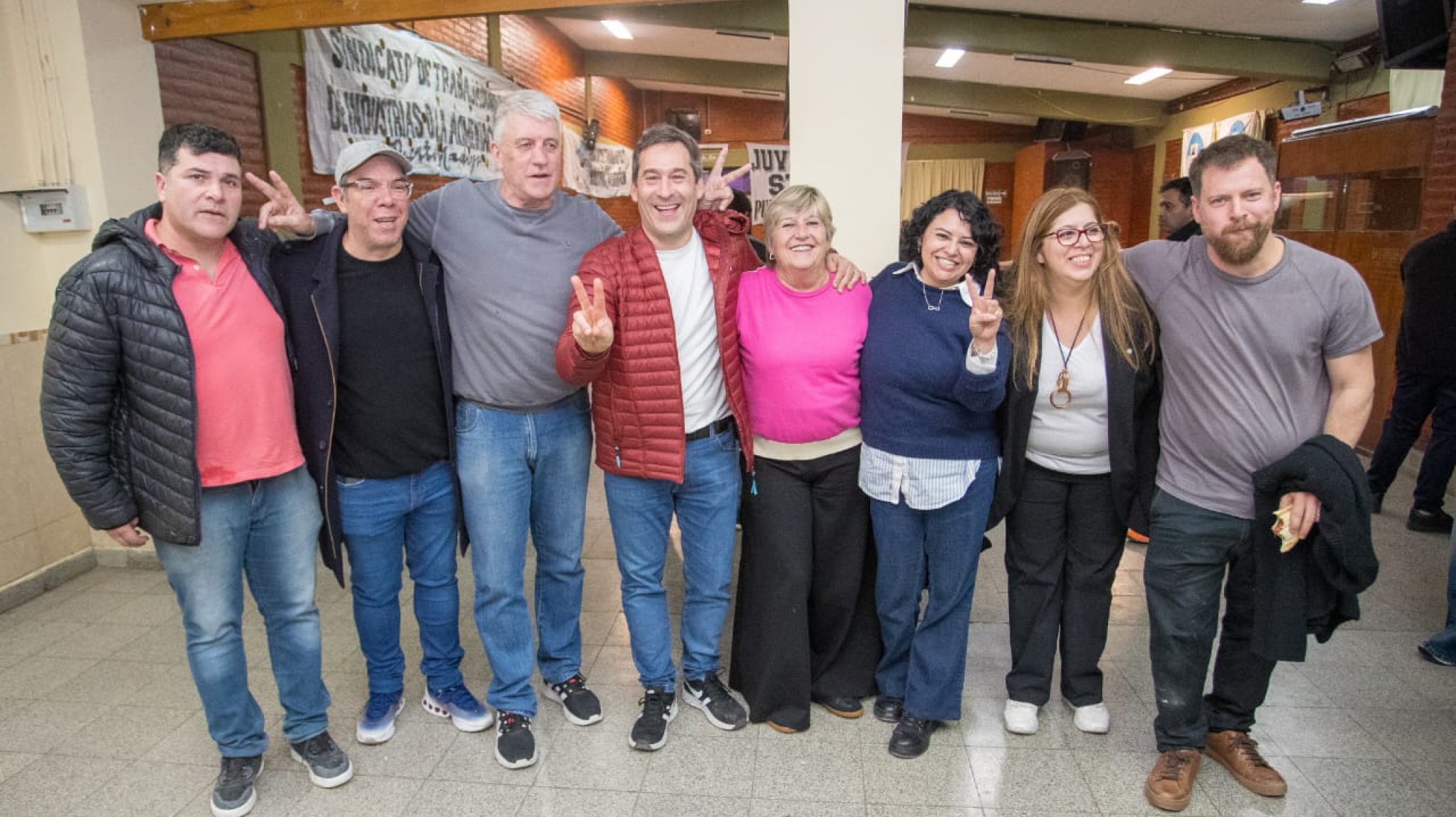 La dirigente Nancy González ratificó su apoyo a Juan Pablo Luque y advirtió que "el peronista sabe quiénes son los enemigos"