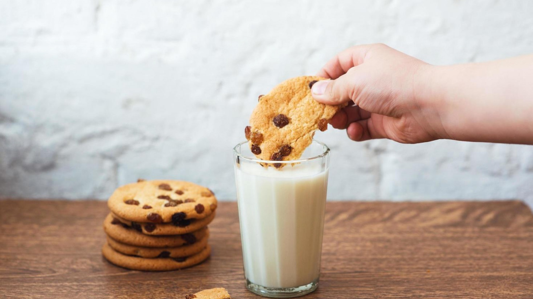 Campaña solidaria: recolectan leche y galletitas este sábado