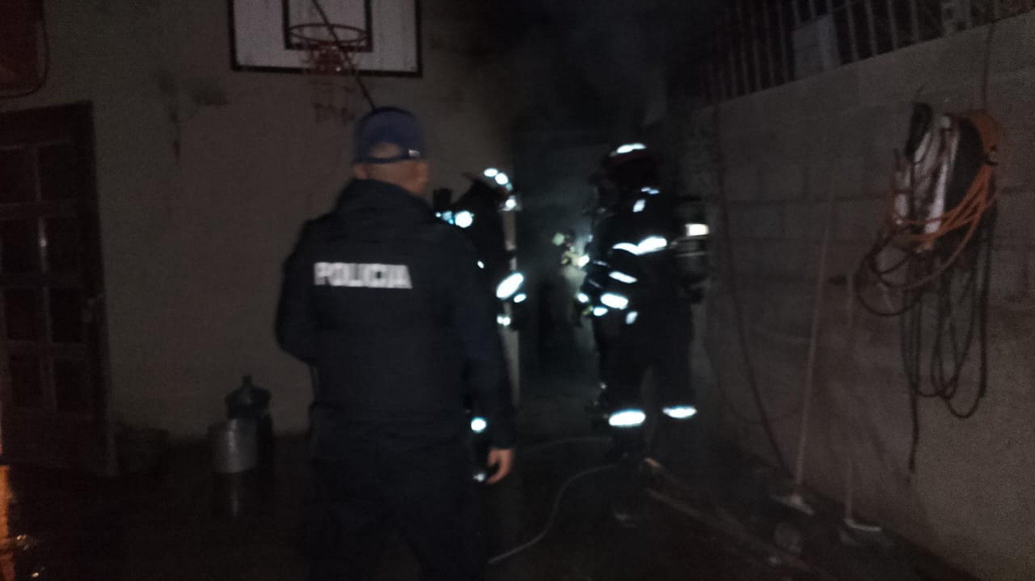 Un descuido con brasas provocó un incendio en una vivienda del barrio 30 de Octubre