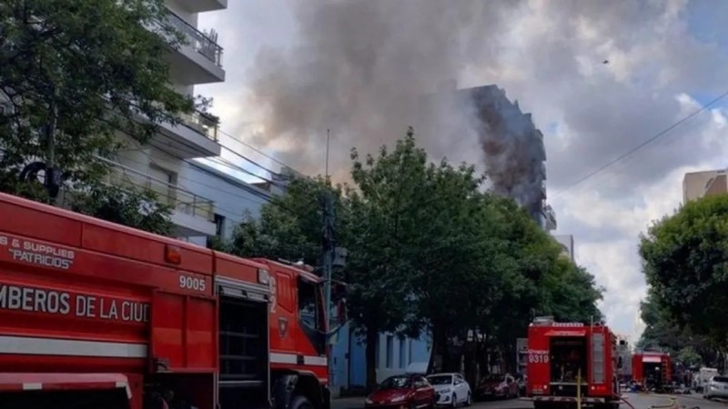 Una mujer de 91 años murió calcinada en un incendio en Caballito