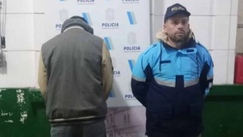 Bahía Blanca: Lo apuñalaron por defender a su suegra de su ex pareja