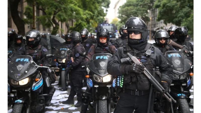 El gobierno va a desplegar 1.100 efectivos federales por la Marcha Federal y la sesión en Diputados