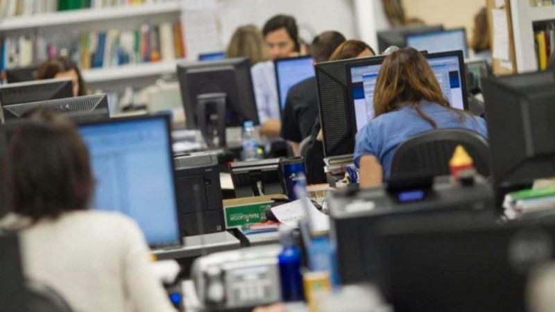 Neuquén y Río Negro lideran el empleo público y los sueldos estatales más altos: ¿dónde quedó Chubut en el ranking?