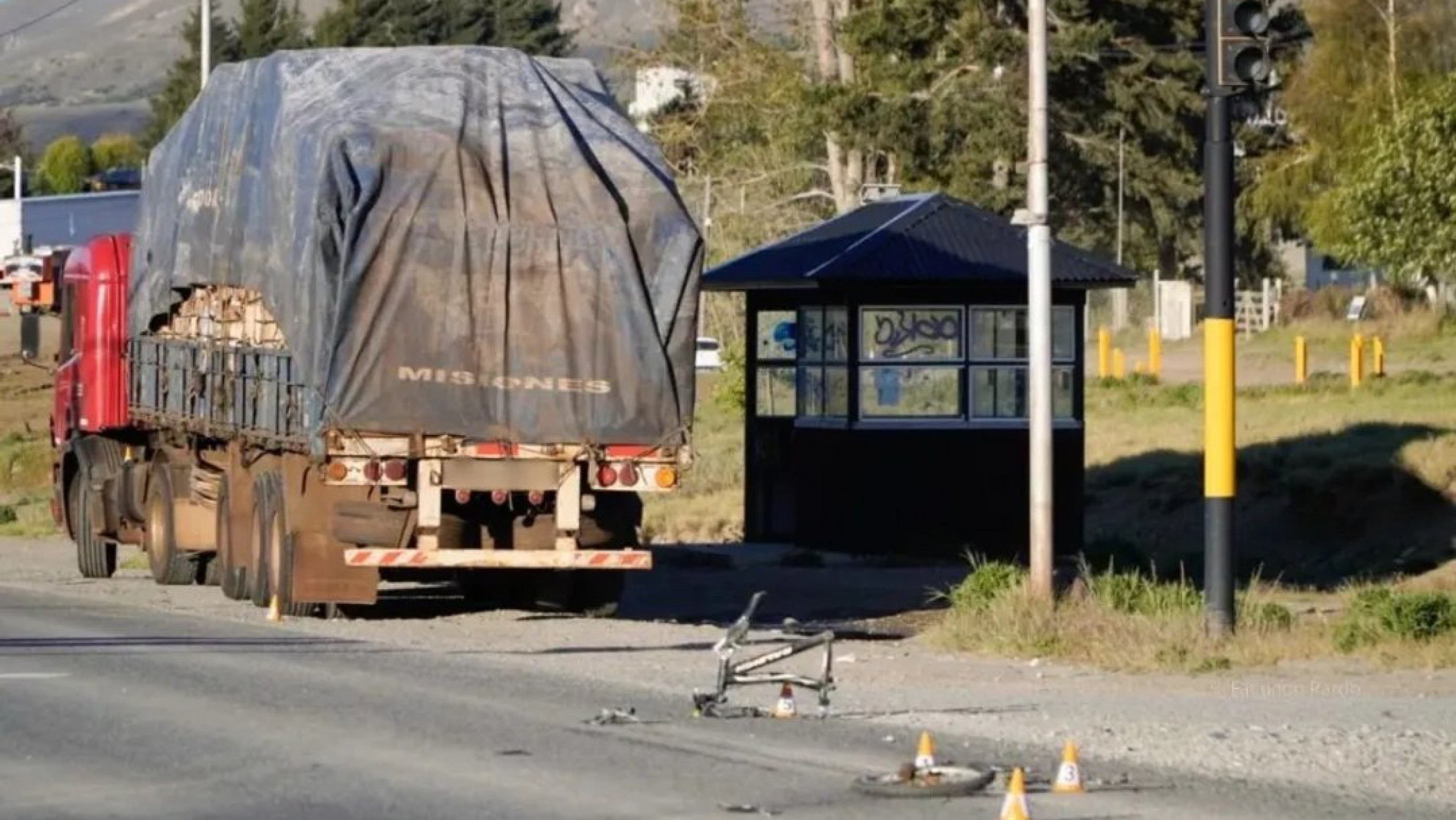 Un niño de 9 años fue gravemente herido al ser atropellado por un camión en Ruta 40