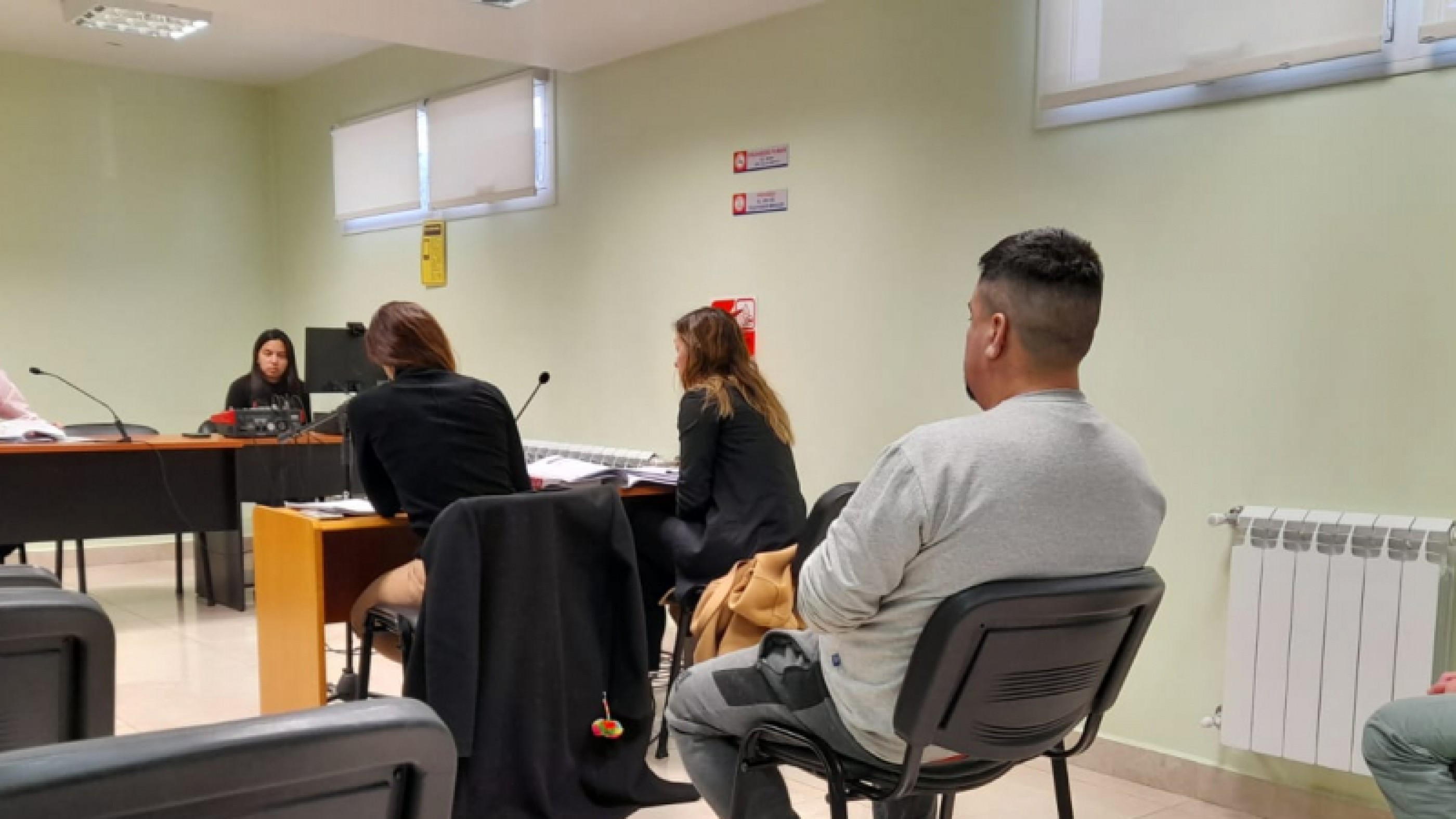 Extendieron la investigación y mantienen la preventiva para dos imputados por abuso sexual