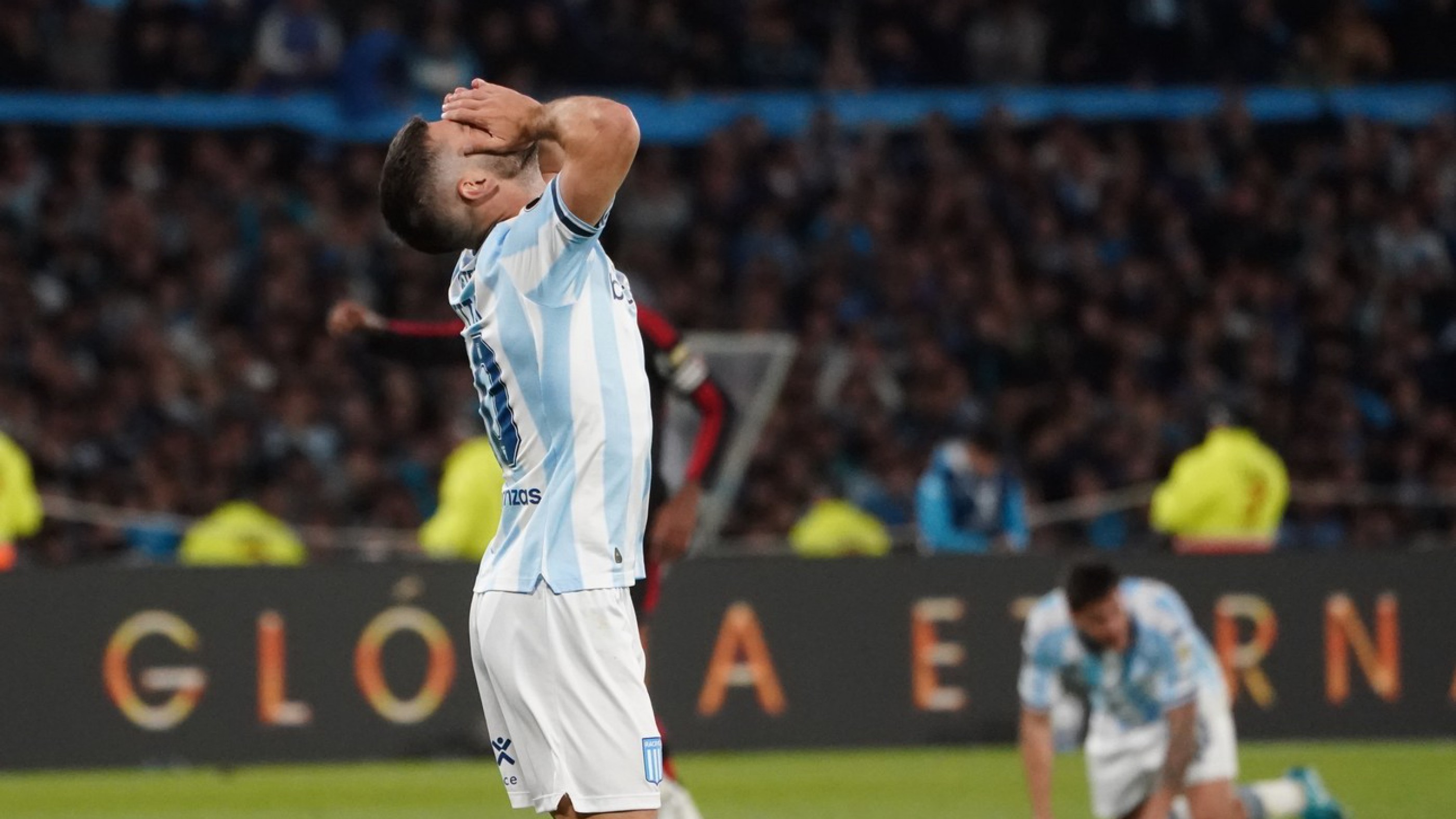 Racing quedó eliminado de la Copa Libertadores