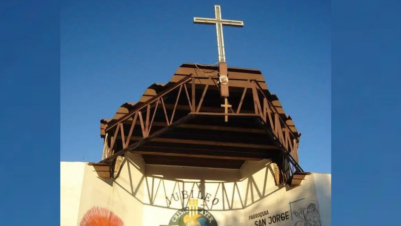 Las parroquias San Jorge y Santa María Goretti sortearán 5 millones en diciembre para continuar la obra en las capillas