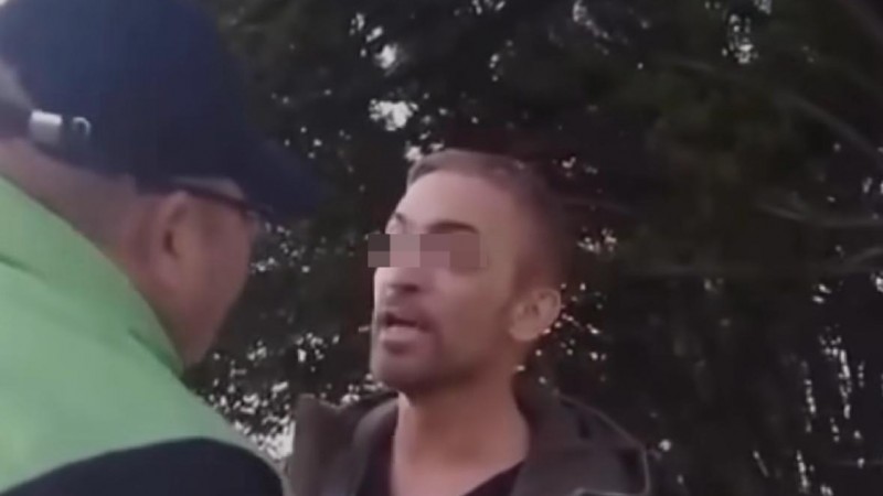 "Los voy a dejar sin trabajo": un funcionario judicial se negó a un control de alcoholemia en Comodoro