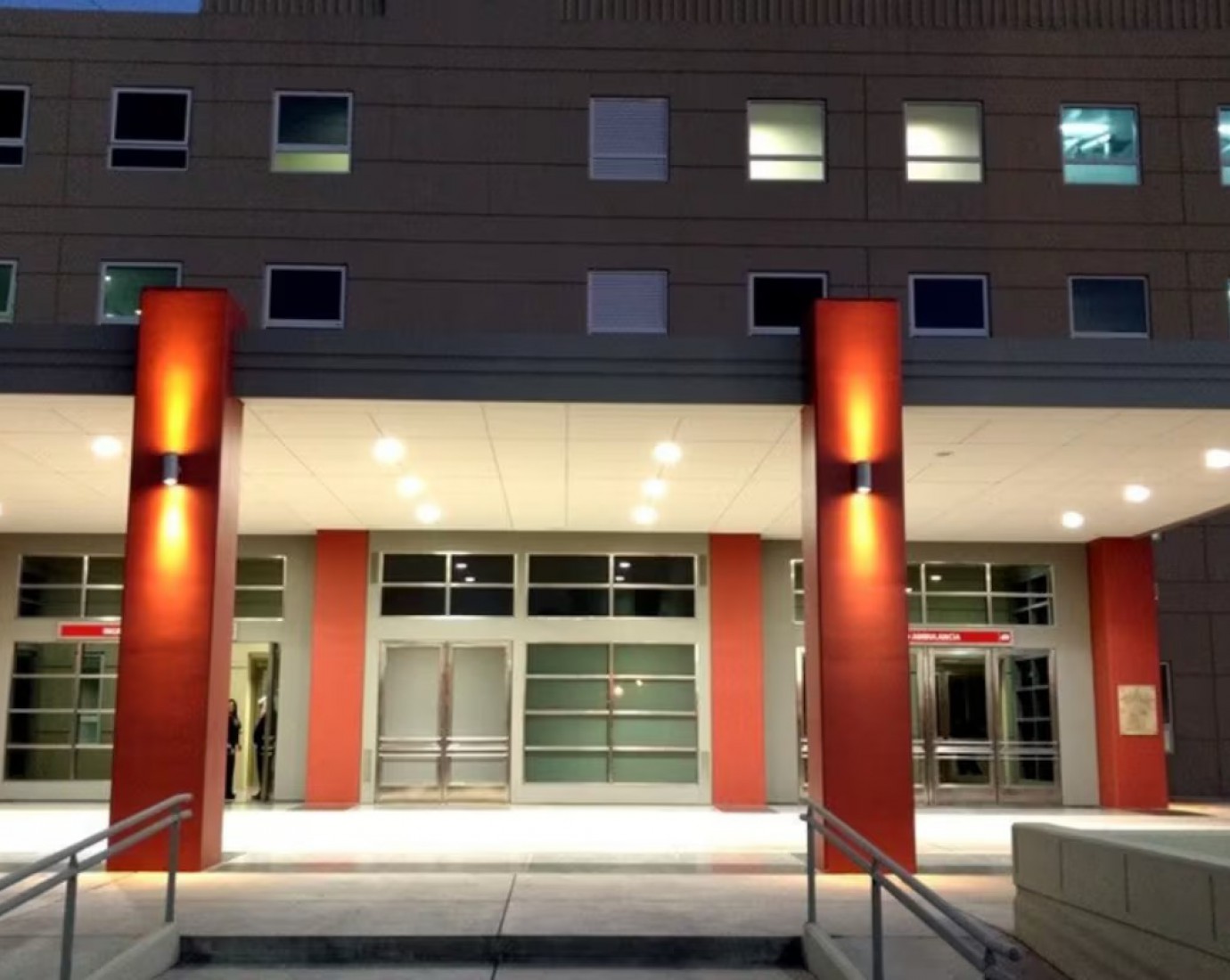 Atacó a su tío con un palo con clavos tras descubrir una infidelidad: lo dejó al borde de la muerte