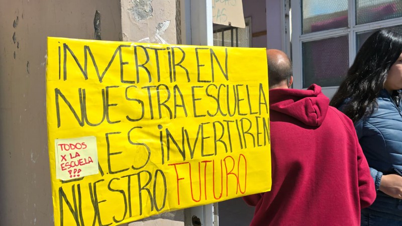 Tras el temporal, padres y docentes denuncian el estado crítico de la Escuela 7702