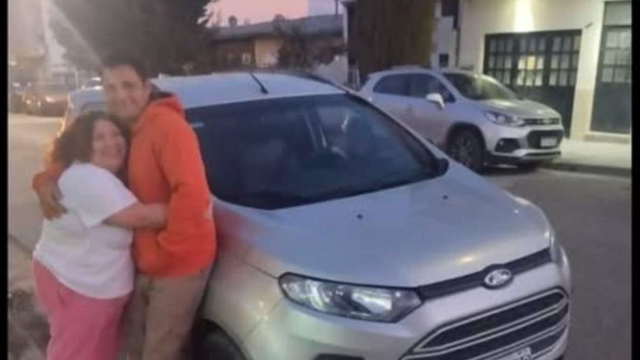 Buscan a un conductor de Uber desaparecido tras un viaje a Caleta Olivia