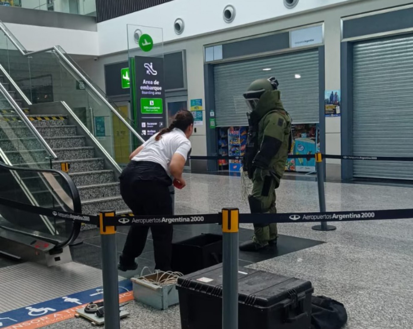 Evacuaron el aeropuerto de Comodoro tras la amenaza de bomba de una mujer